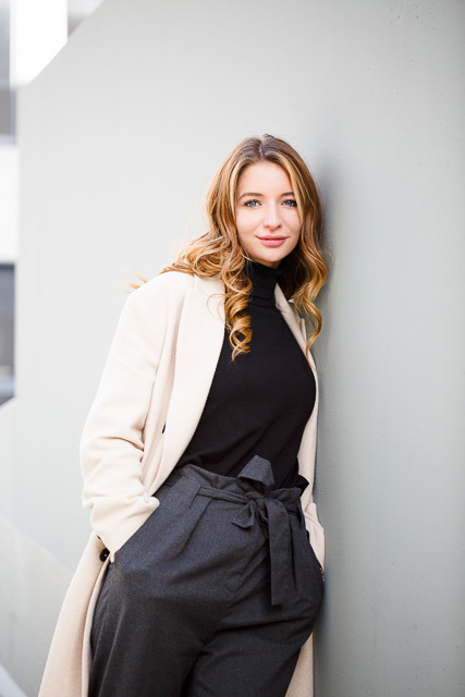 Bewerbungsfoto draußen in Bielefeld