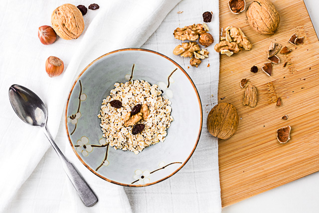 Foodfotografie Bielefeld Müsli Haferflocken mit Nüssen