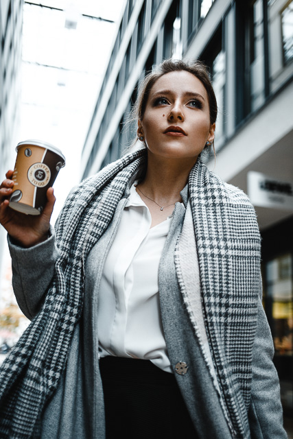 Sedcard-Shooting in urbaner Umgebung